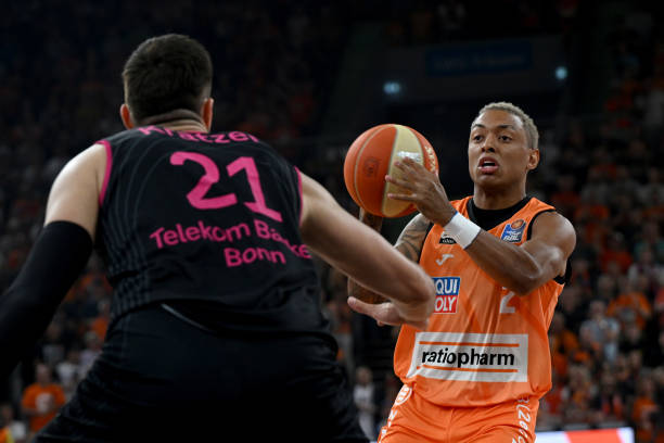 中树立起了 中树立起了