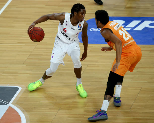 在这场对抗 在这场对抗