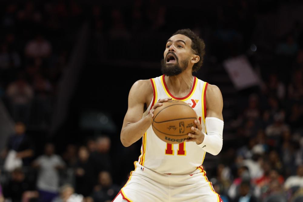 中展示了他 中展示了他